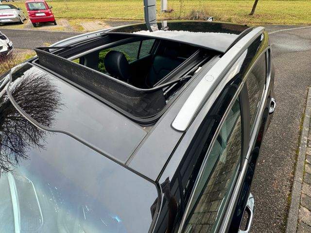 KIA Sportage Platinum Edition 4WD