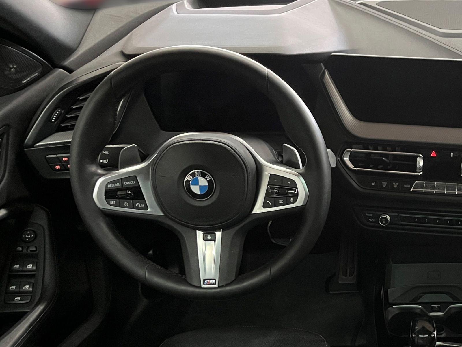 BMW M235i 2er Gran Coupe M235 i xDrive PANO LED Busi