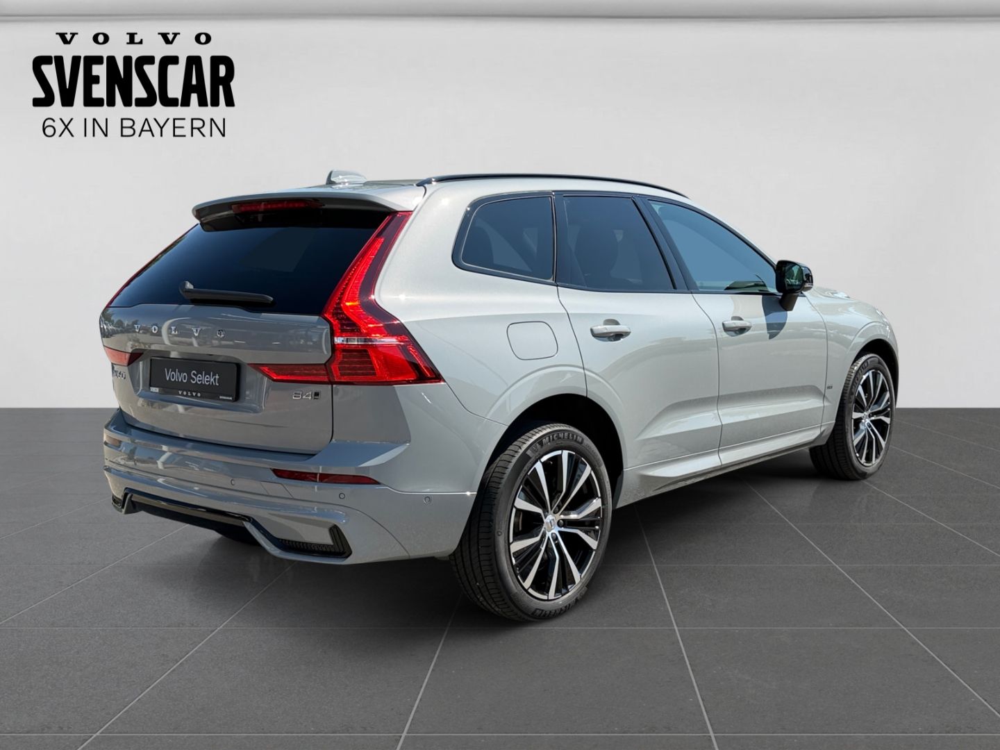 Volvo XC60 B4 Ultimate Dark AWD B&W StandHZG AHK Luft foto 5