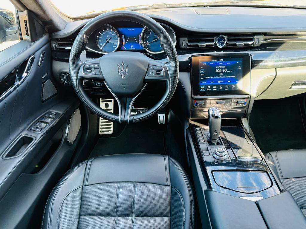 Maserati Quattroporte