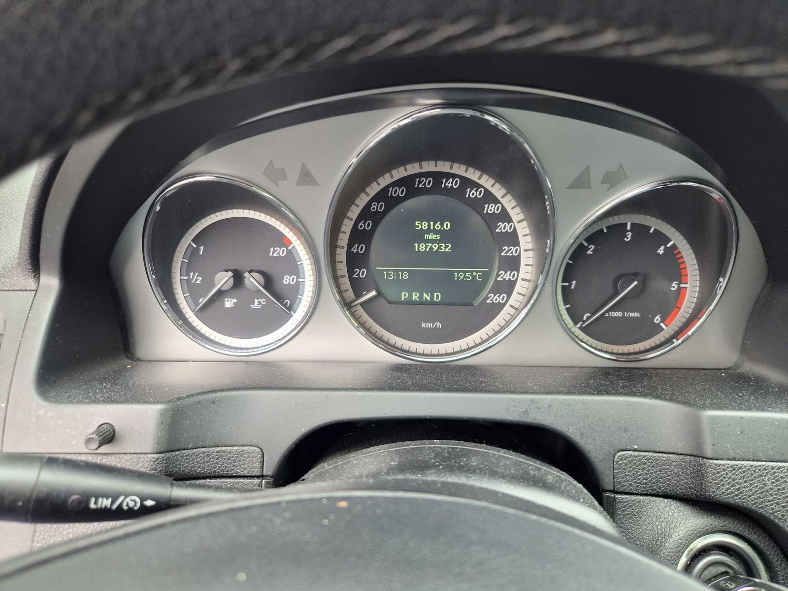 Mercedes-Benz C220 2010 — photo 5