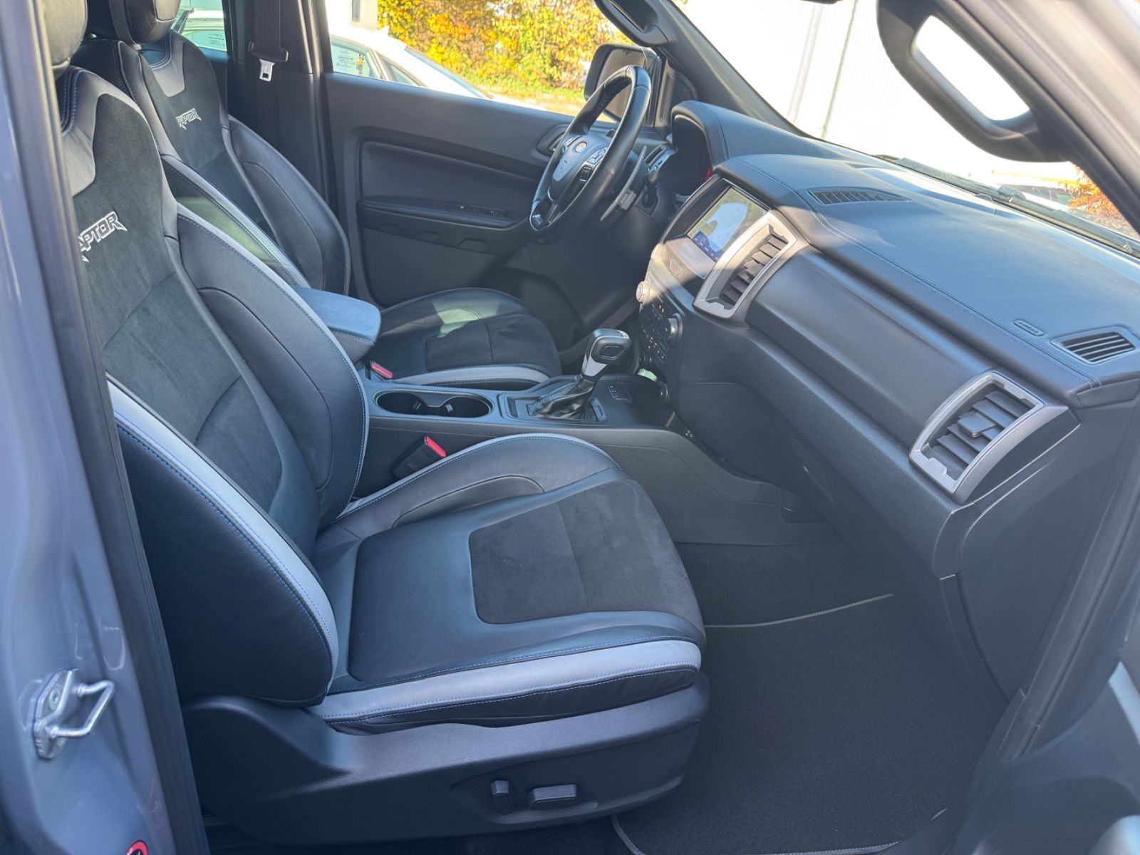 Fahrzeugabbildung Ford Raptor Performance LED+Navi+Standheizung+Keyless
