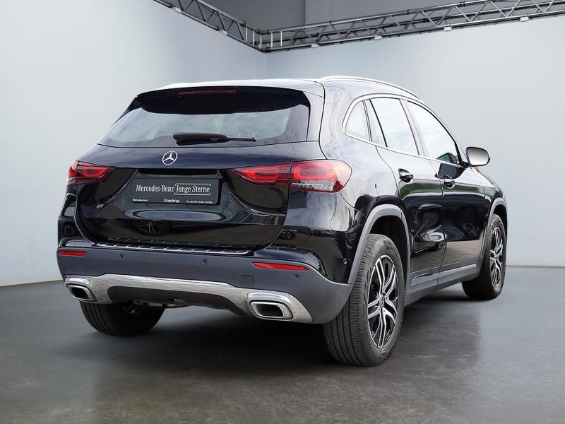 Mercedes-Benz GLA 250 PROGRESSIVE AHK SPUR SHZ