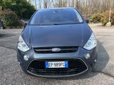 Ford S-Max 2.0 TDCi 163CV Powershift 7 posti Bus - Ford S-Max mit Halbautomatikschaltung