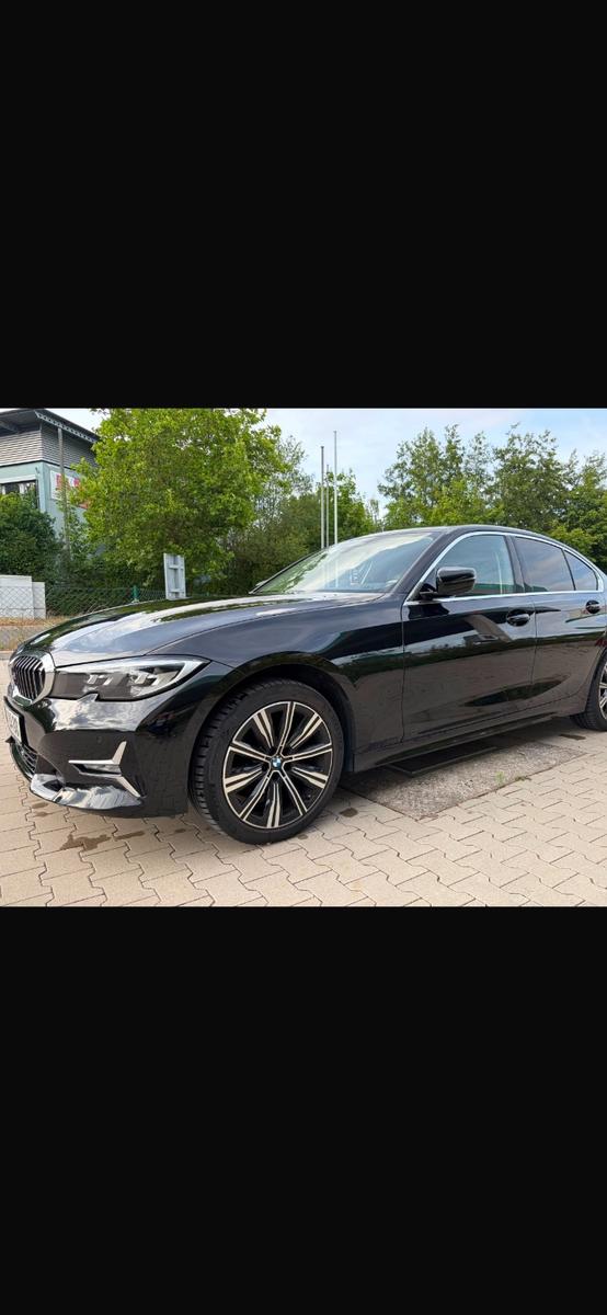 BMW 320i xDrive Automatik -