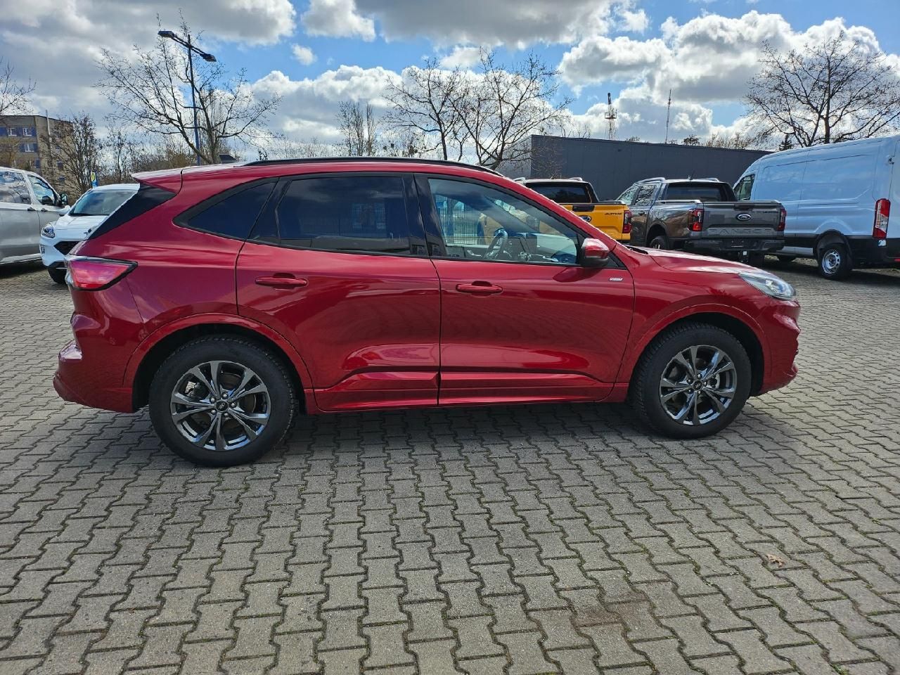 Fahrzeugabbildung Ford Kuga Plug-In Hybrid ST-Line X
