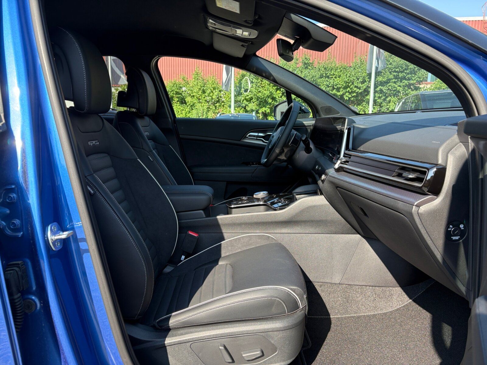 Fahrzeugabbildung Kia SPORTAGE 1.6T HEV AWD GT-Line SD DRI SOUND AKTIO