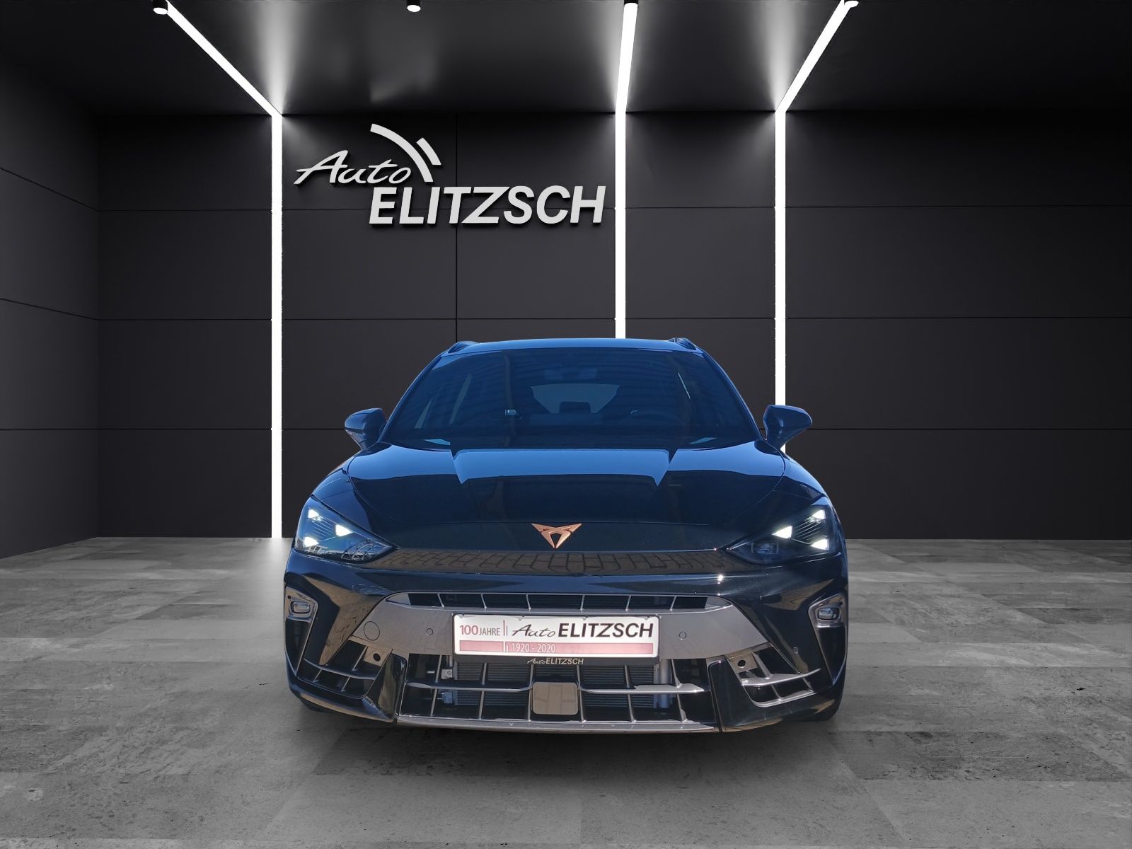 Fahrzeugabbildung CUPRA Leon ST TSI VZ DSG 4Drive LED AHK ACC RFK SH 19"