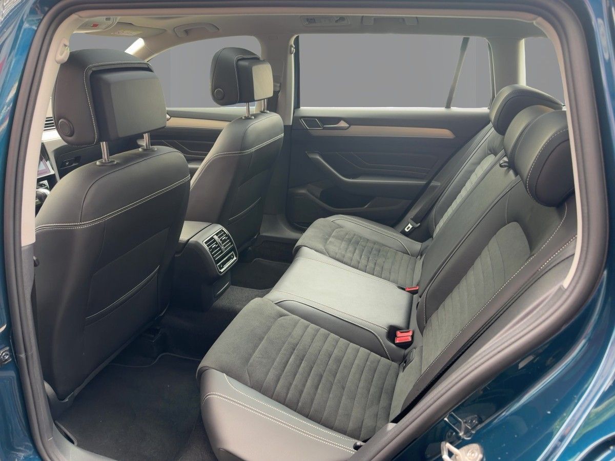 Volkswagen Passat Variant - Bild 10