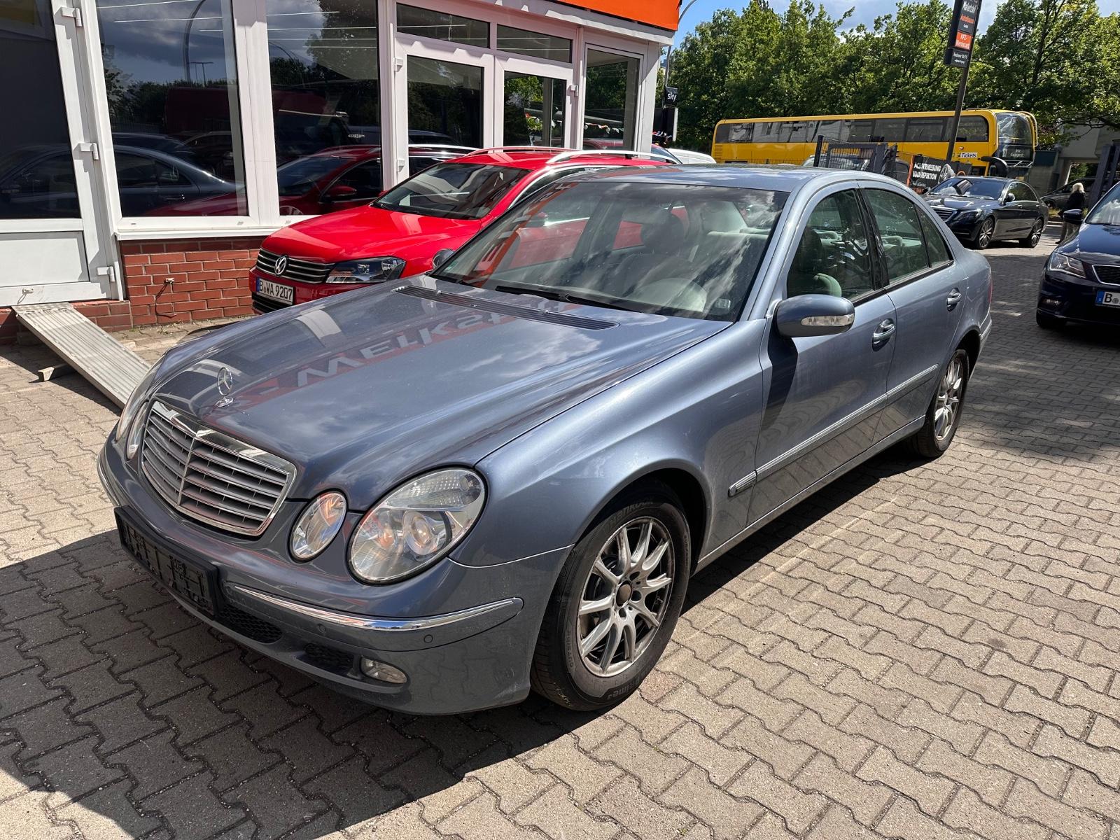 Mercedes-Benz E 220 CDI Limousine*PDC*Sitzheizung*Schiebedach*