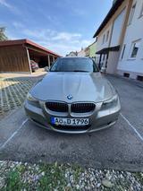 BMW 318d Touring -(Hu 9/27)