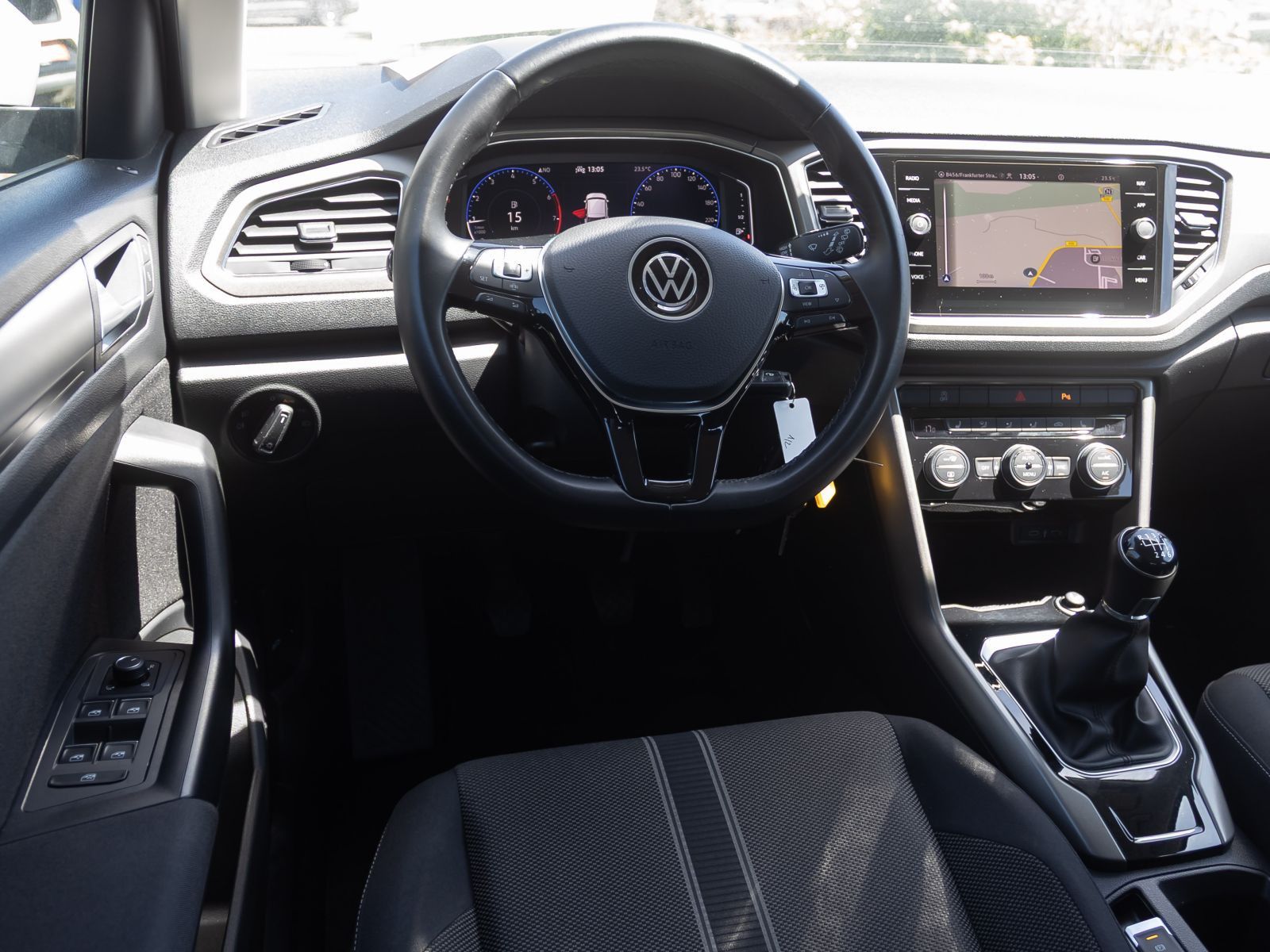 Volkswagen T-Roc - Bild 21