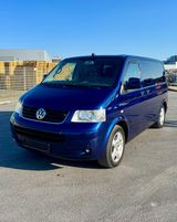 Volkswagen T5 Multivan Highline AUTOMATIK ! 7 Sitzer! - Volkswagen T5 Transporter in Köln