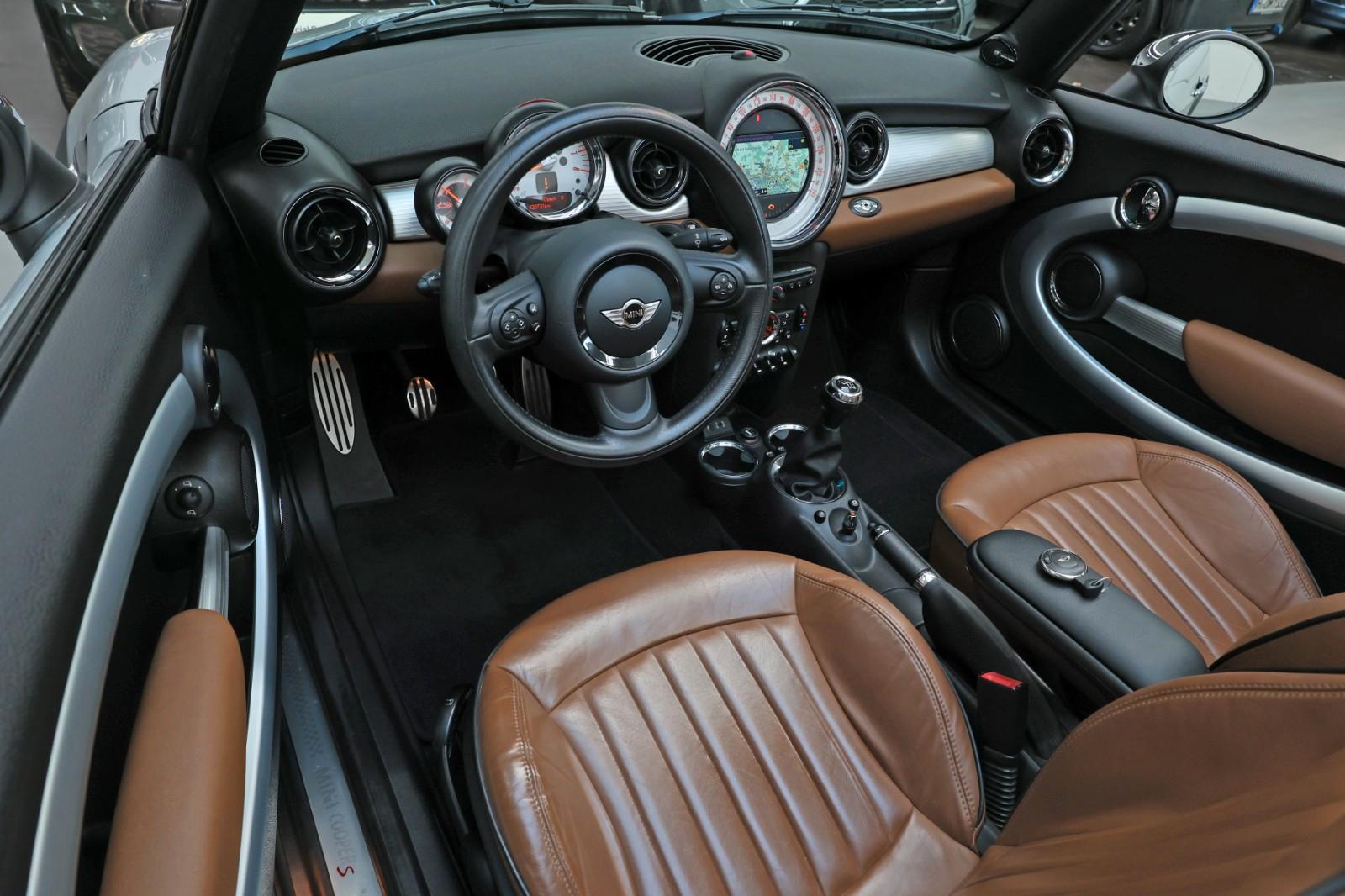 MINI Cooper S Cabrio - Vollausstattung!