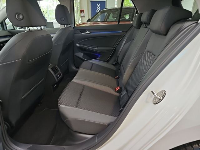Fahrzeugabbildung Volkswagen Golf 1.0 TSI Active NAVI ACC SHZ RFK GJR