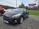 Peugeot 207 CC 1.6 16V 120 Allure - Peugeot 207 Allure mit Benzin-Antrieb