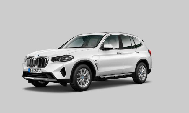 BMW X3 xDrive30e M Sport PANO*AHK*AdapLED*Leder*HiFi