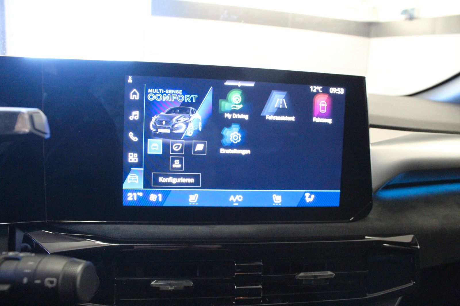 Fahrzeugabbildung Renault Clio VI TCe 115 EDC Esprit Alpine*Harman Kardon*