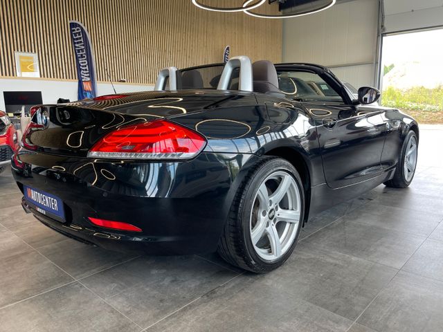 BMW Z4 Roadster sDrive 18i *NAVI*XENON*TEMPOMAT*SZHZ