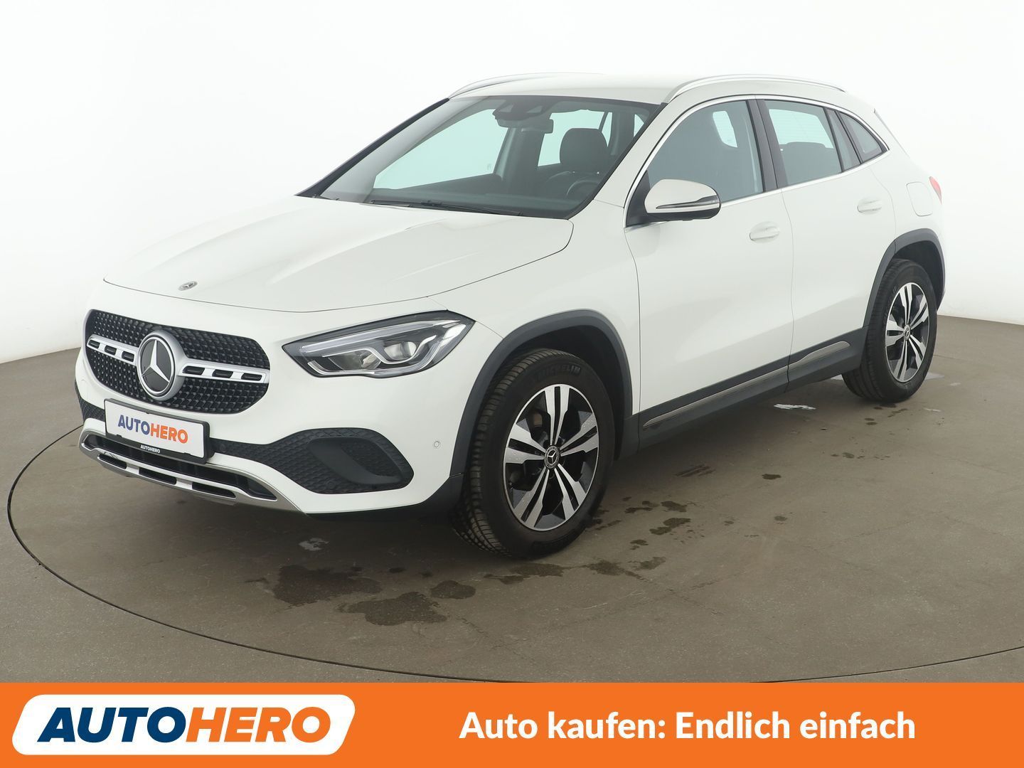 MERCEDES-BENZ GLA 200 Progressive Aut.*LED*NAVI*TEMPO*CAM*PDC*