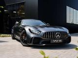 Mercedes-Benz AMG GT R 4.0 V8 BiTurbo - Burmester high end - F - schwarze Mercedes-Benz AMG GT R