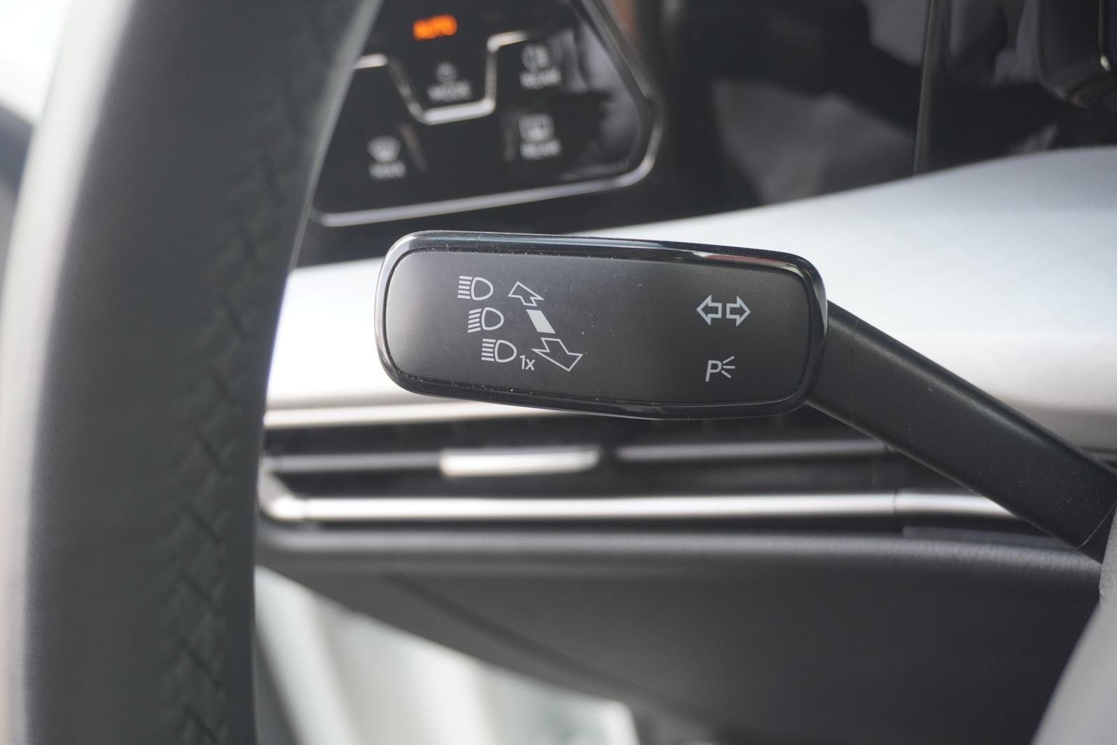 Volkswagen Golf VIII Variant 1.5 TSI Life LED ACC PDC DAB, миниатюра 22