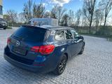 Opel Astra Sports Tourer 1.3 CDTI ecoFL. Des. Edit. - Opel Astra aus 2011 mit Diesel-Antrieb