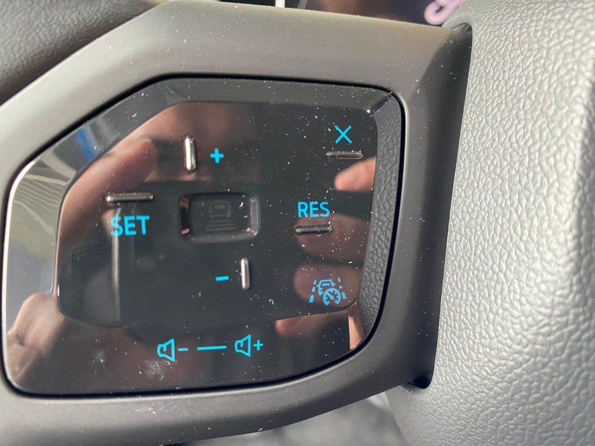 Ford Explorer - Bild 11