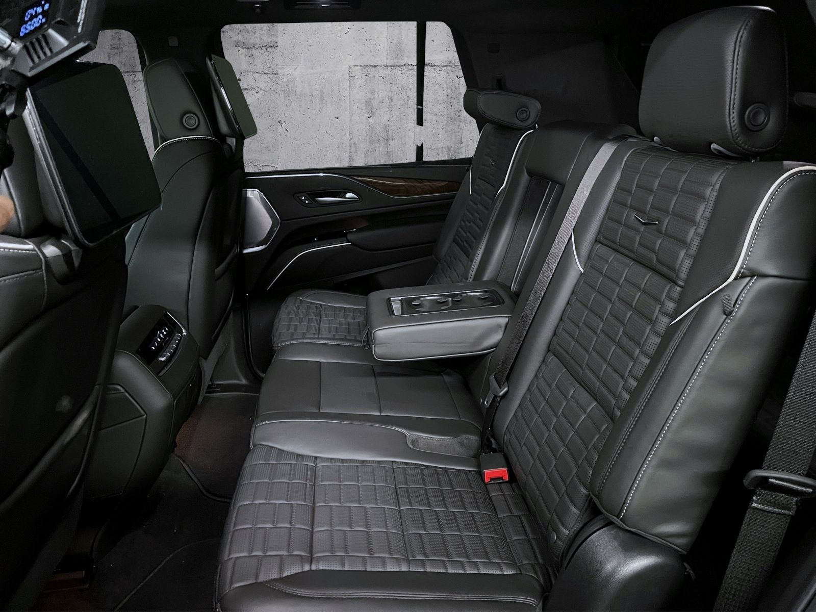 Cadillac Escalade - Bild 9
