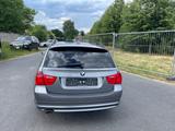 BMW 318d Touring"NAVIGATION"PANORAMA"KLIMA" - BMW 318 aus 2010: 318d