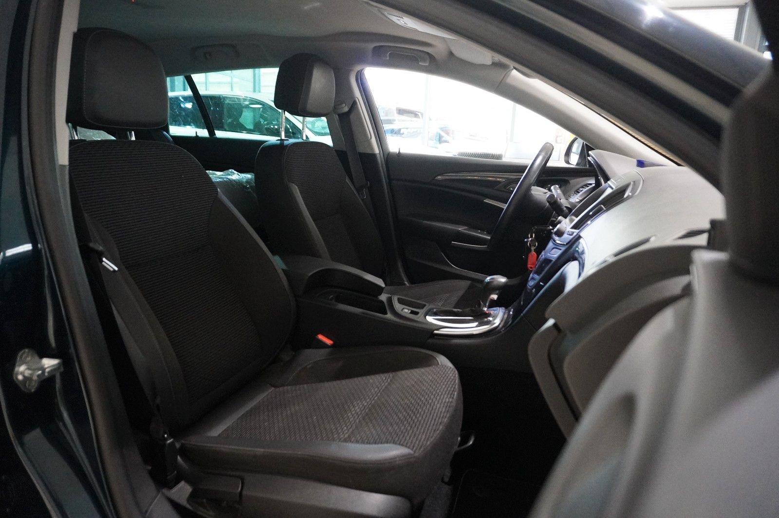 Fahrzeugabbildung Opel Insignia A ST 1.6 INNOVATION NAVI/LED/KAMERA/AHK