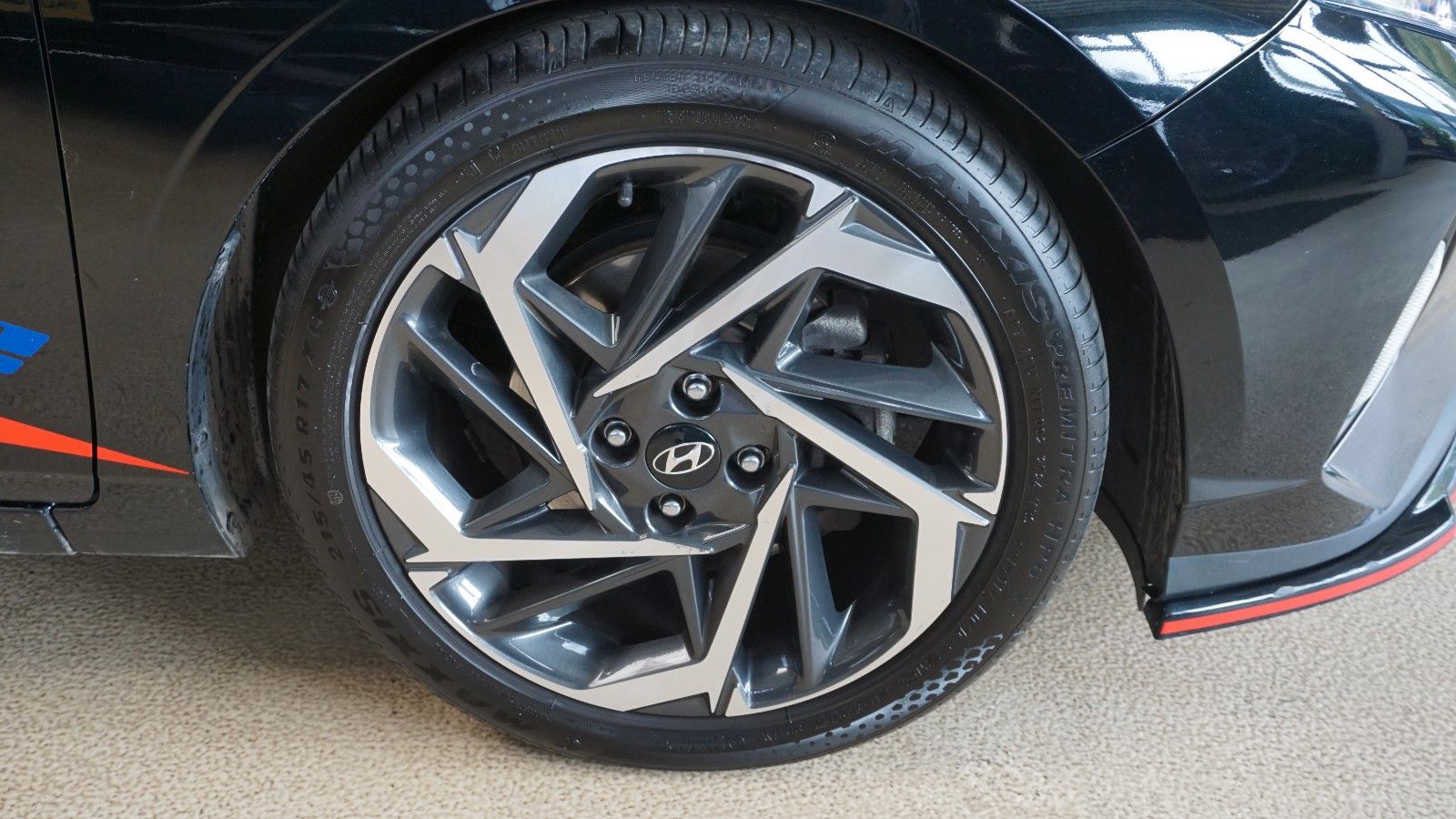 Fahrzeugabbildung Hyundai i20 Edition 30+ *SONDERMODELL*PERFOMANCE