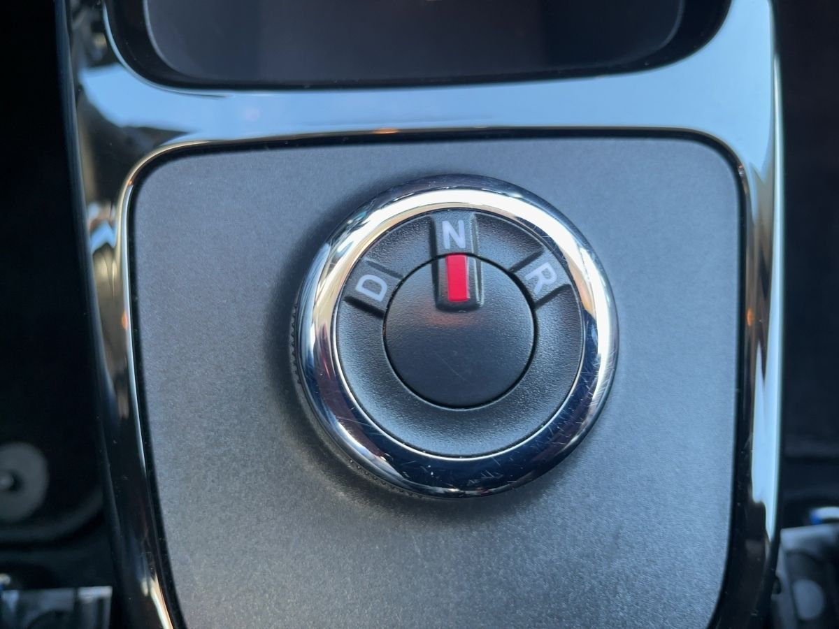 Fahrzeugabbildung Dacia Spring Essential ELEC 45 - mit KI generiert/bearbeitet