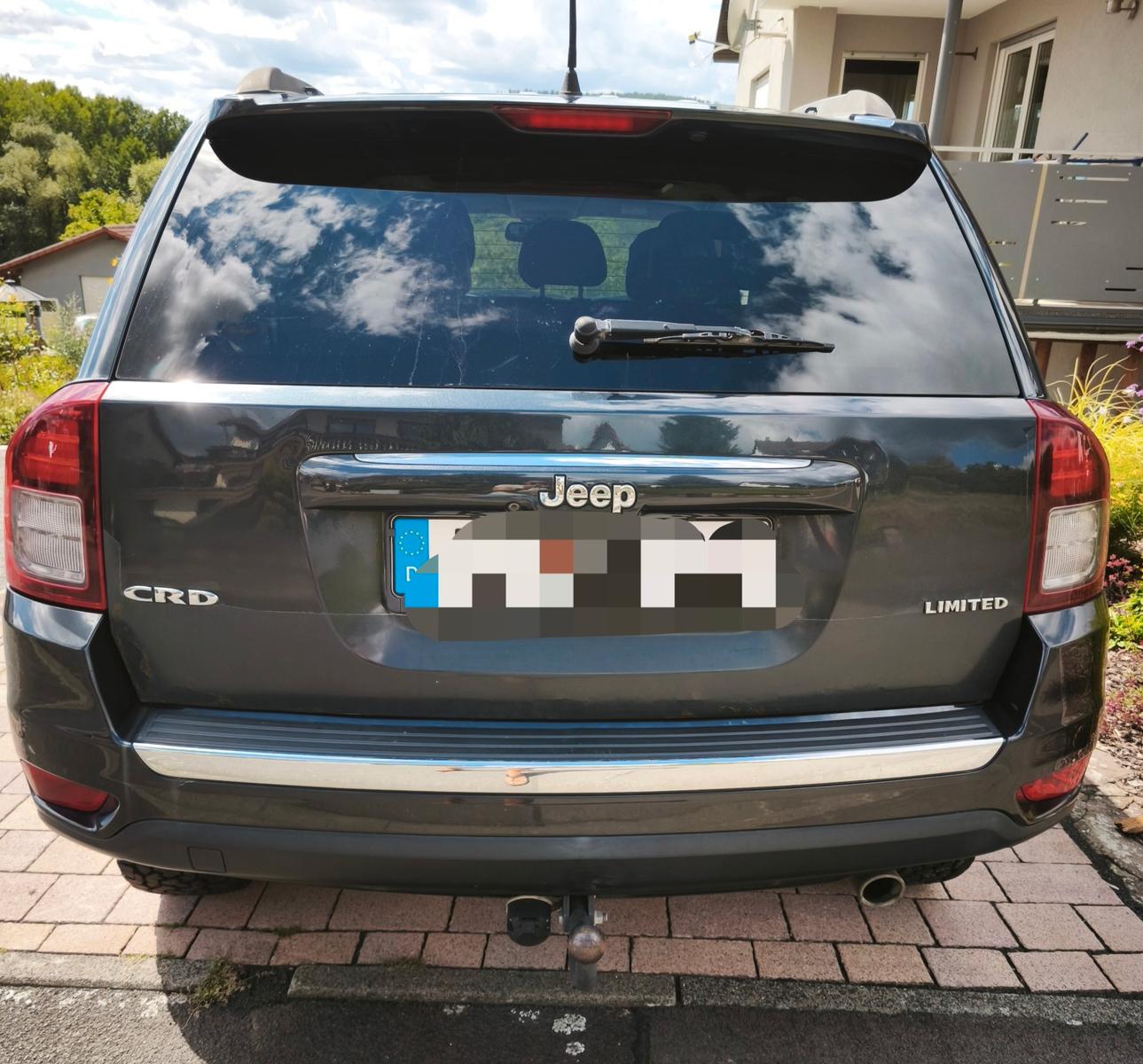 Jeep Compass 2014 — rear view