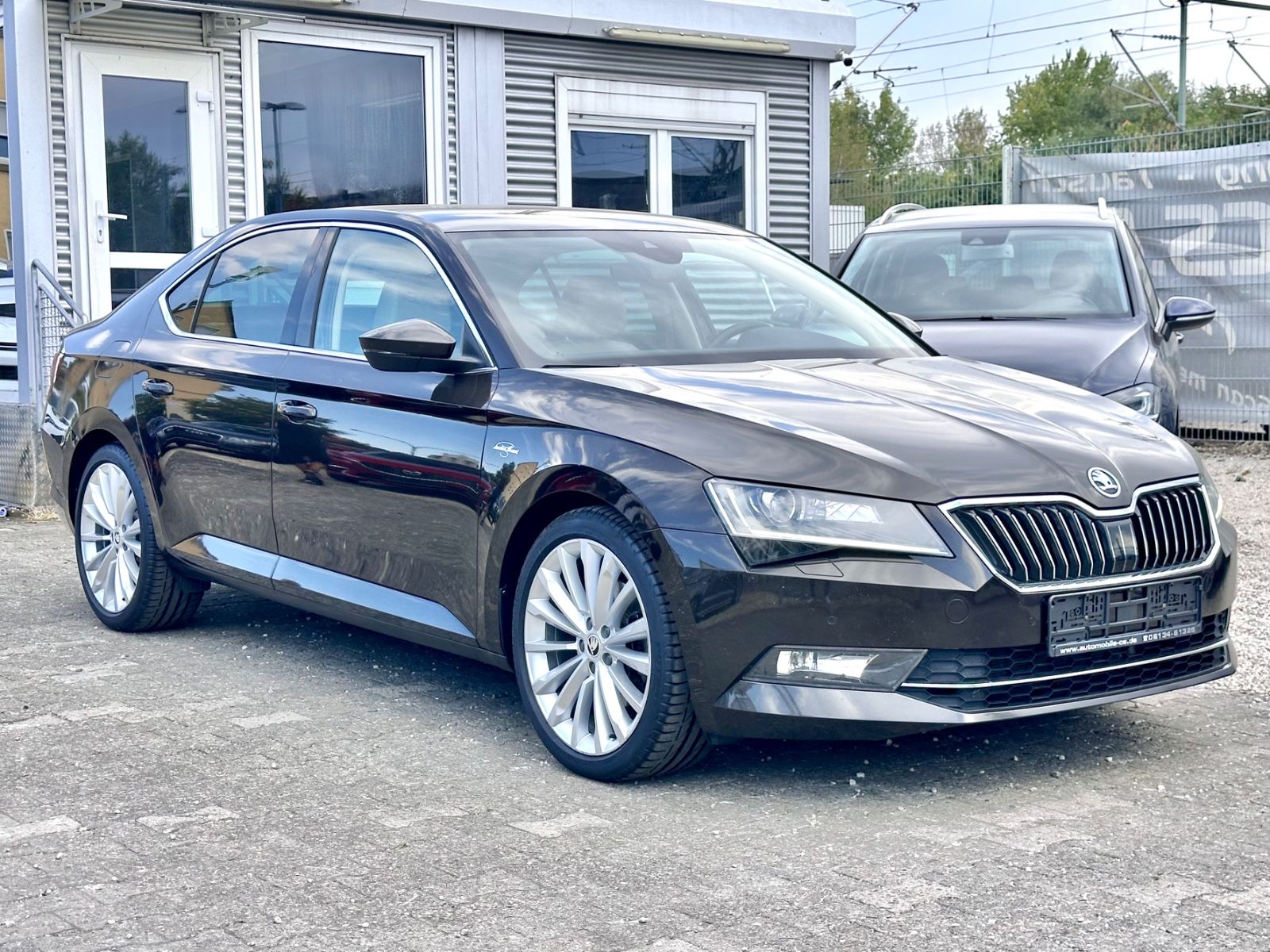 Fahrzeugabbildung SKODA SUPERB L&K 4x4*AHK+LEDER+DSG*MOD.2019*