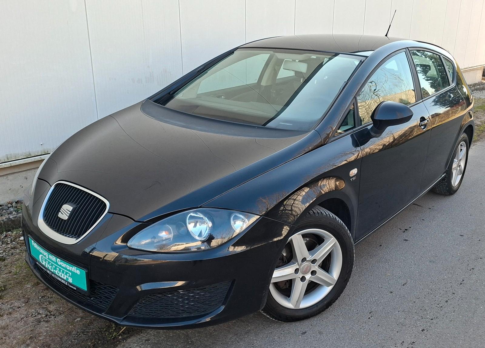 Seat Leon Klima Alu Allwetter Tüv & Kette NEU