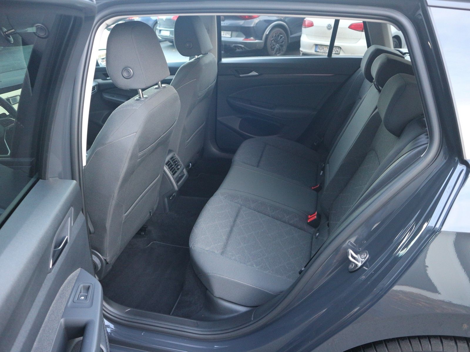 Volkswagen Golf - Bild 8