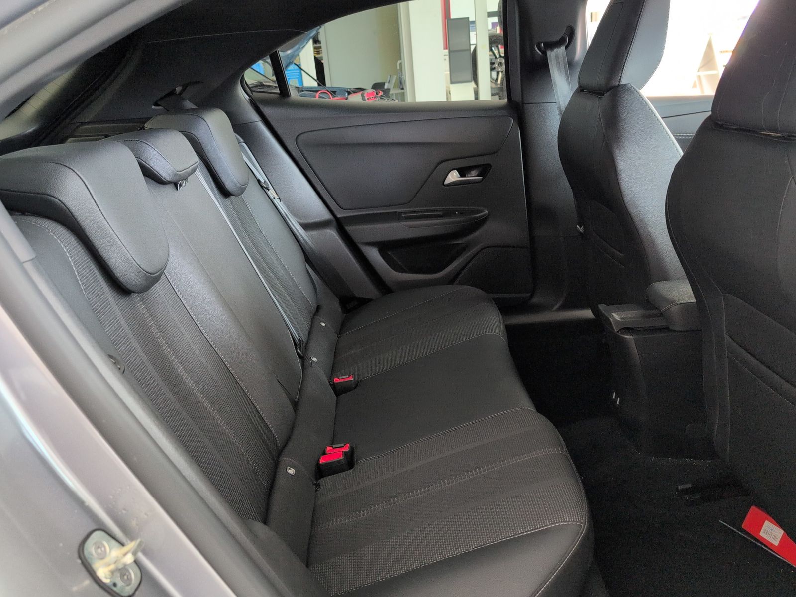 OPEL Mokka  1.2 Turbo GS Automatik LED SHZ CarPlay – Bild 11