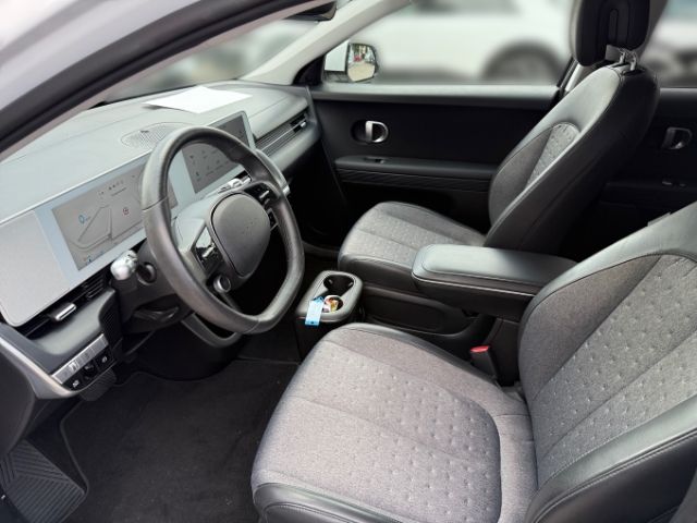 Fahrzeugabbildung Hyundai IONIQ 5 Techniq Elektro 72 +NAVI+KLIMA+RFK+SHZ+C