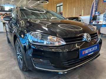 Volkswagen Golf VII Lim. Allstar BMT *Navi*