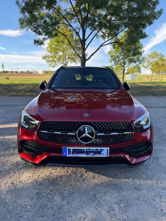 Image of Mercedes-Benz GLC 200