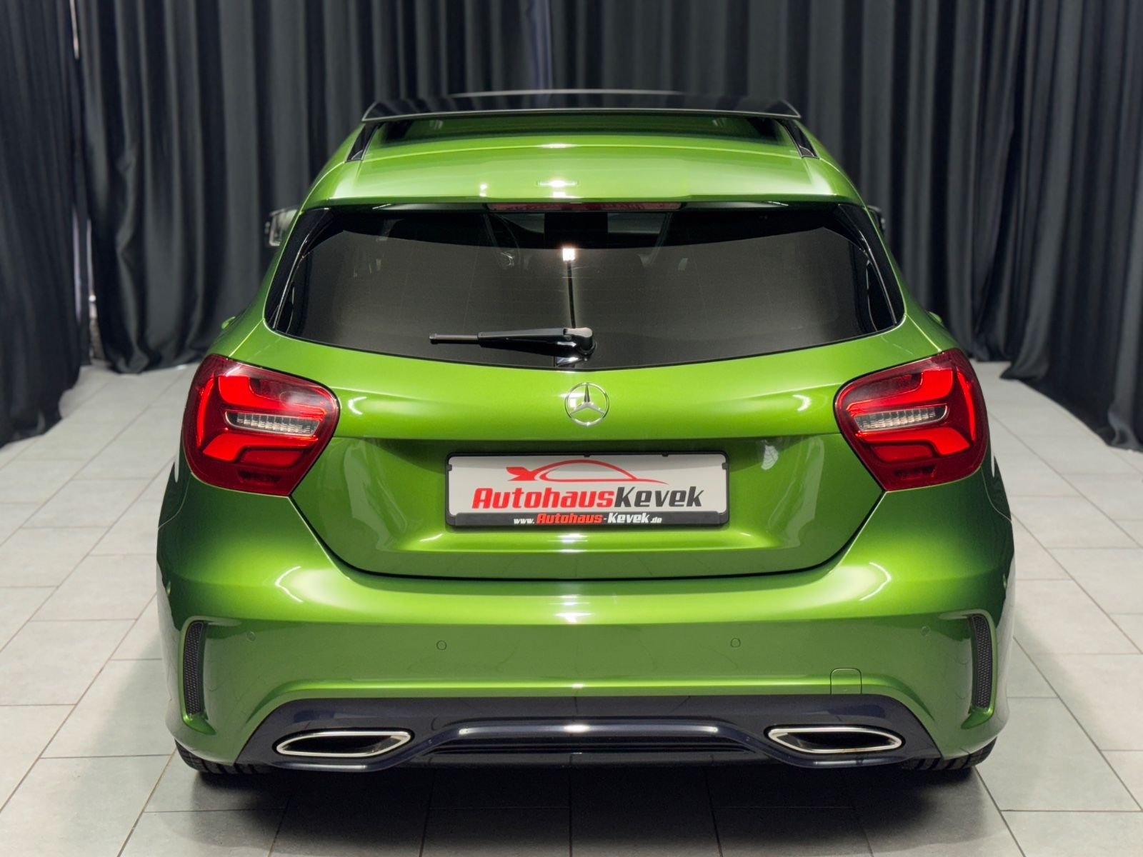 Fahrzeugabbildung Mercedes-Benz A 220 4Matic|7G-AUTOMATIK|PANO|NIGHT-PAKET|AMG|