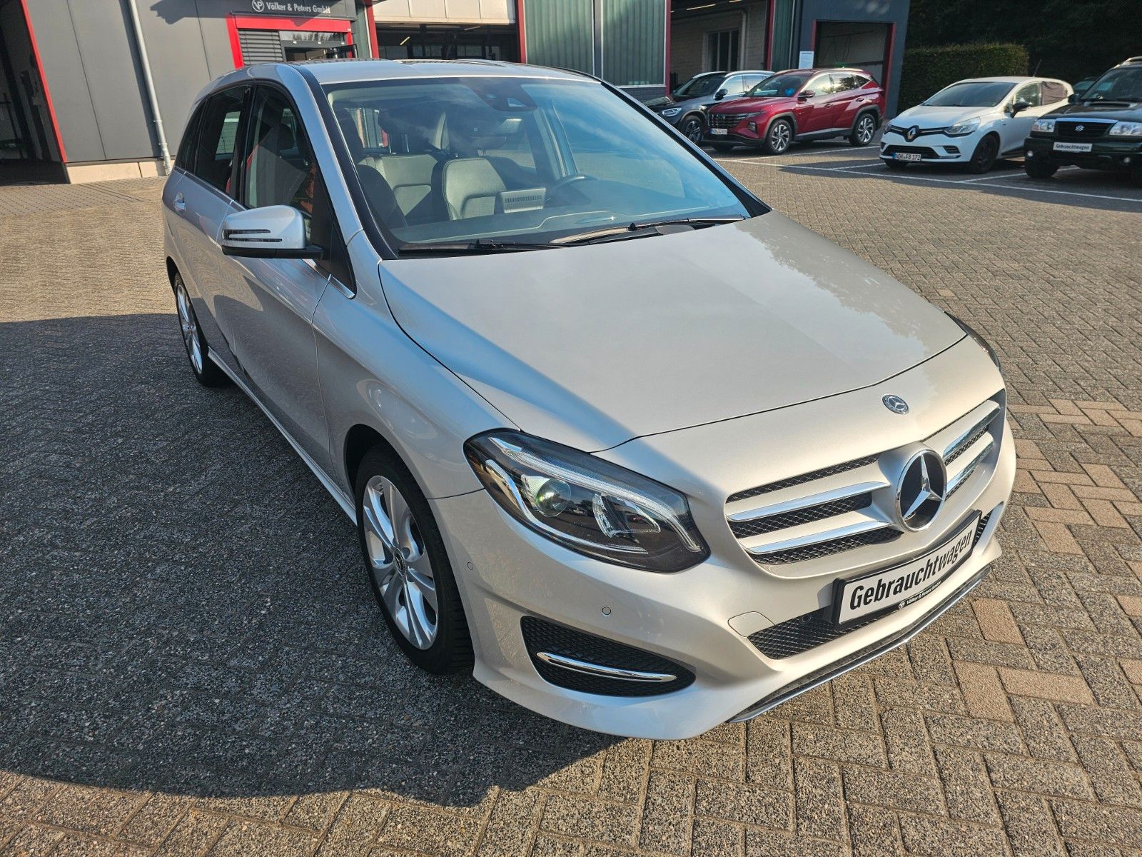 Mercedes-Benz B 200d Urban Style Edition *AHK* imagem 3