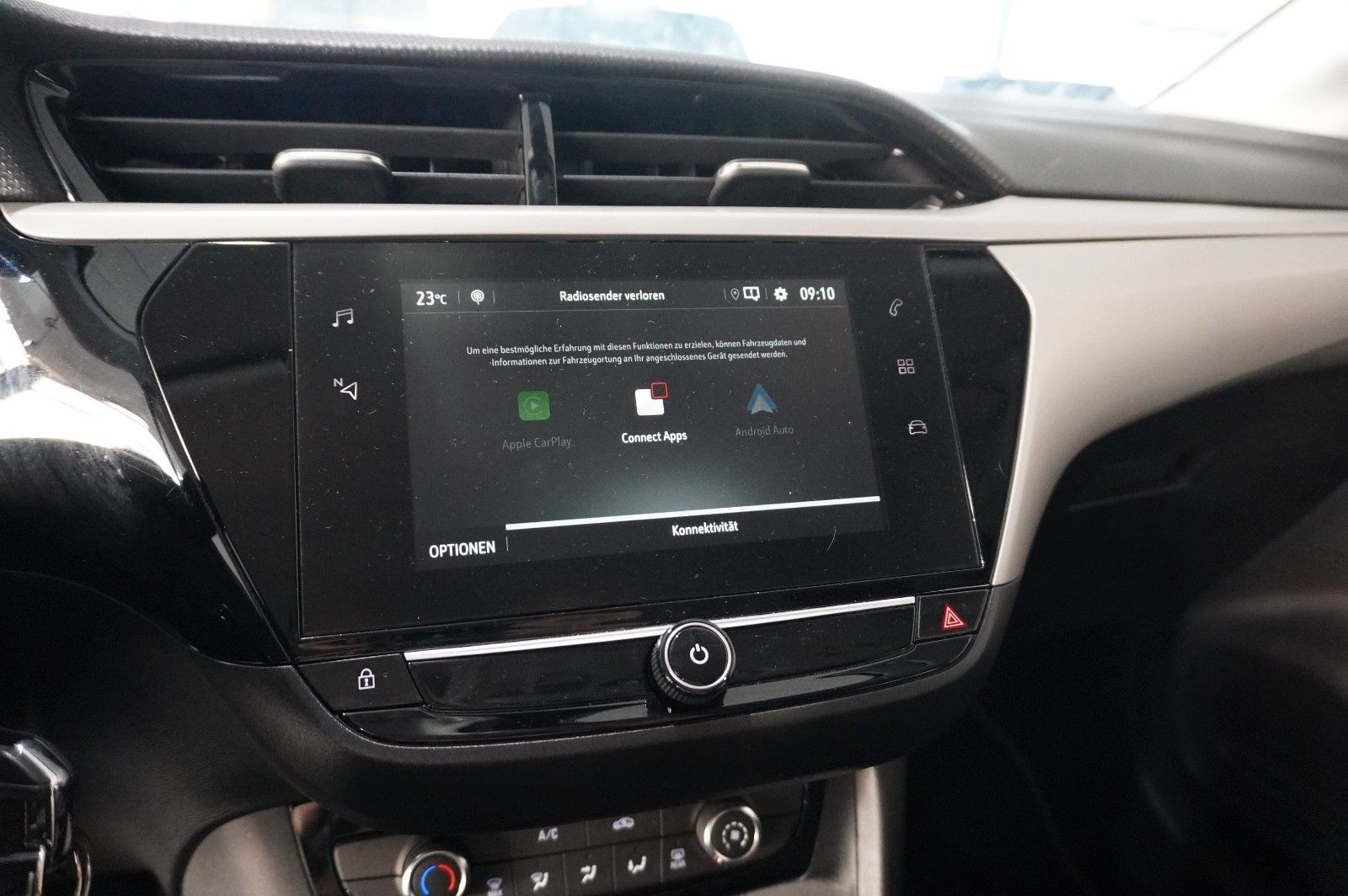 Fahrzeugabbildung Opel Corsa F 1.2 EDITION NAVI/KAMERA/TEMP./PDC/DAB+
