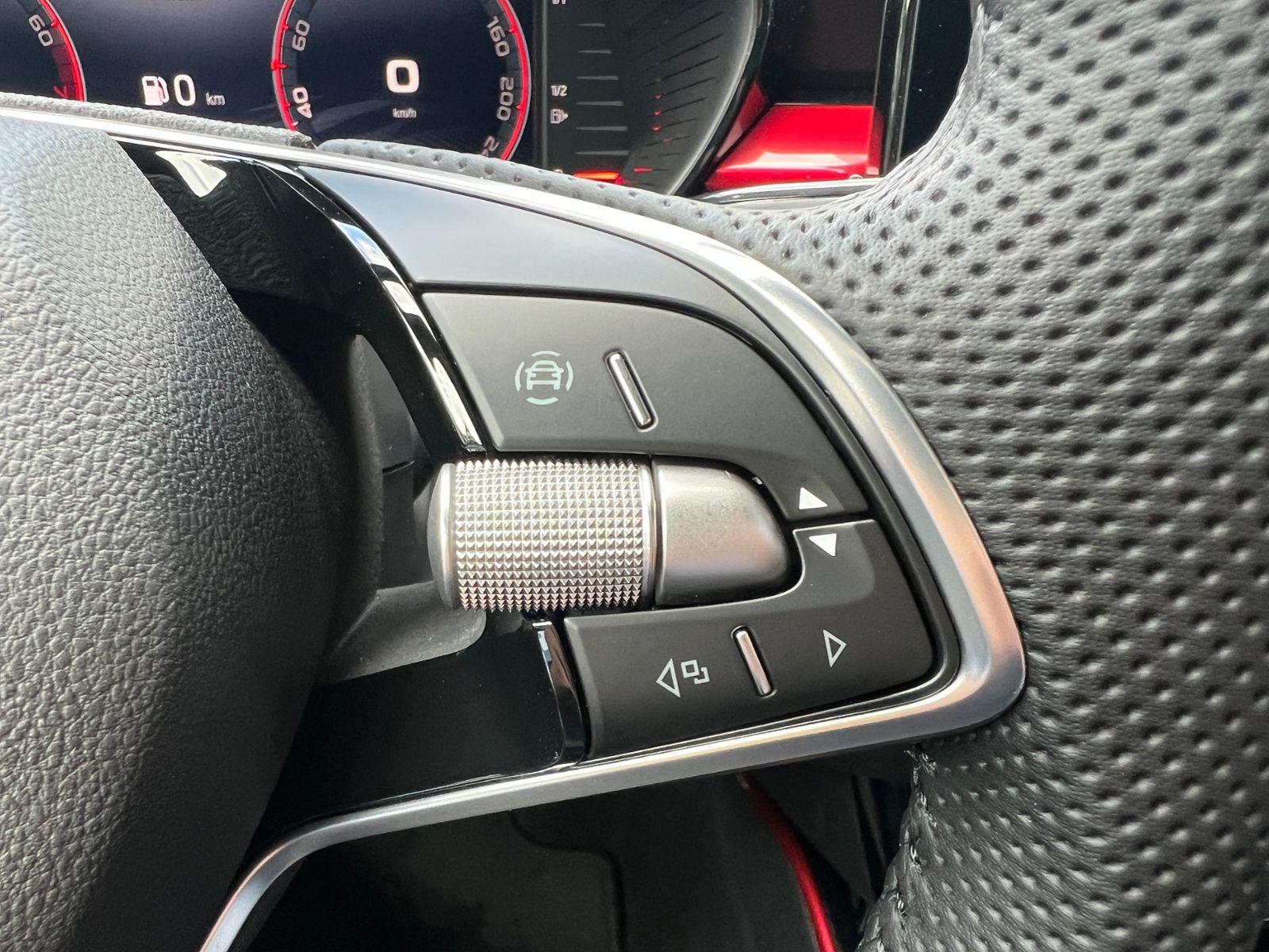 Fahrzeugabbildung SKODA Fabia Monte Carlo 1.0 TSI *LED, 17" LM-Felge, Kl