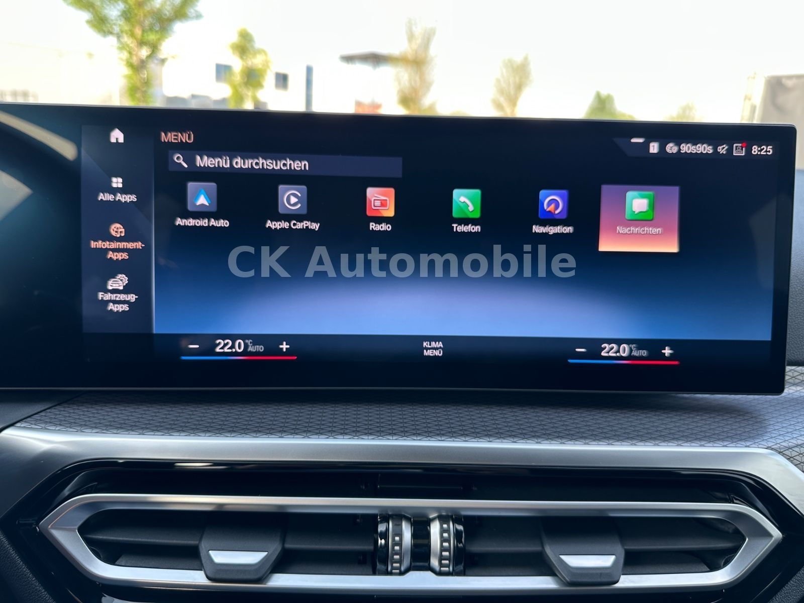Fahrzeugabbildung BMW 330d xDrive Touring M-Sport/Navi/Head-Up/LED/Kam