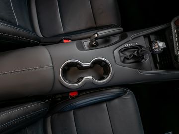 Ford Mustang Convertible 5.0 Ti-VCT V8 328 GT Kamera