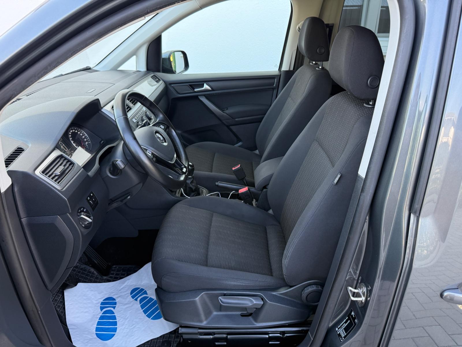 Volkswagen Caddy Maxi-7SITZER-1.HAND-150 PS