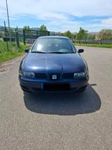 Seat Leon 1.6 Stella TÜV 07/2027 - Seat Leon Stella mit Benzin-Antrieb