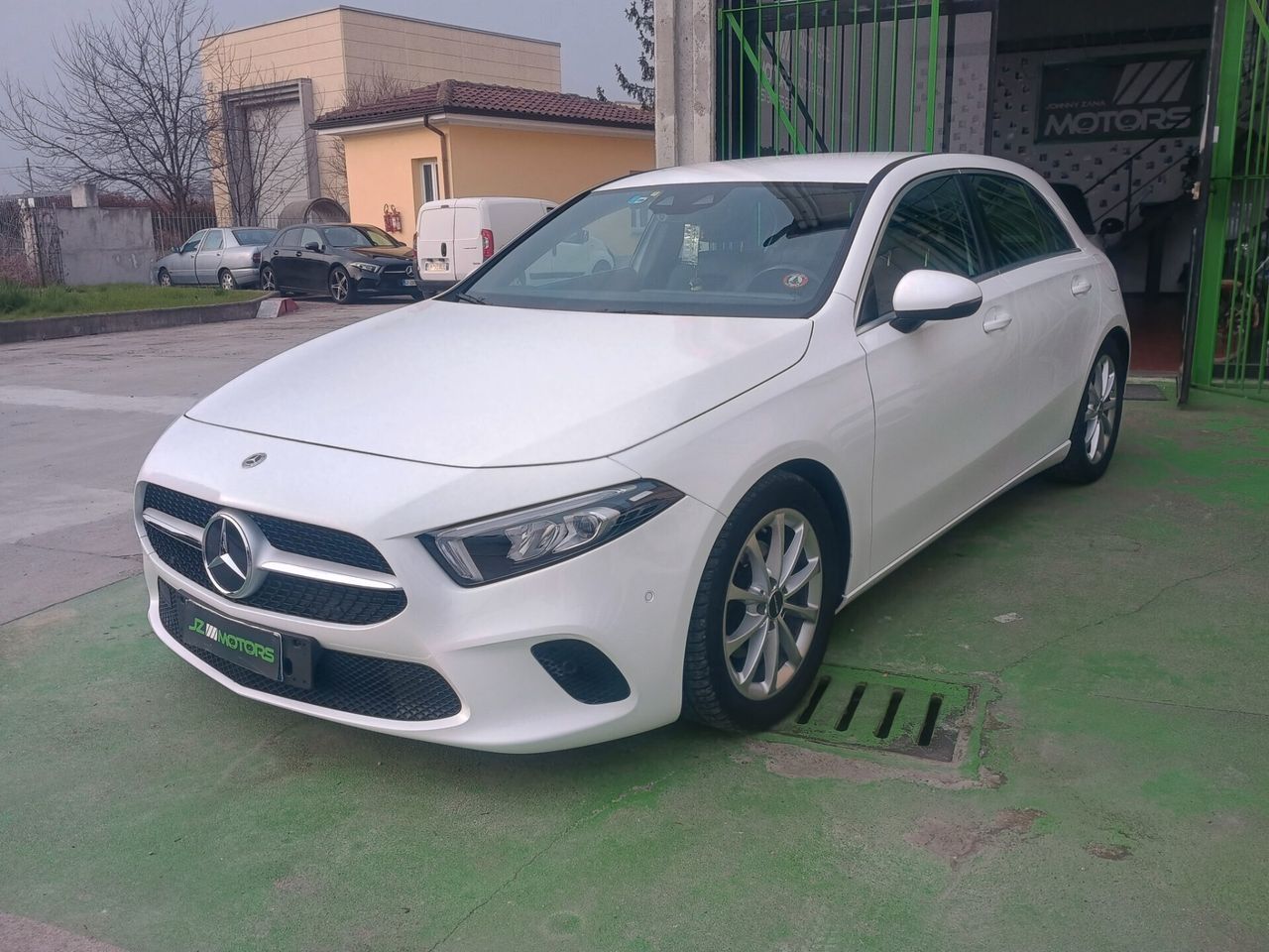 MERCEDES-BENZ Mercedes-benz A 180 d Automatic Business